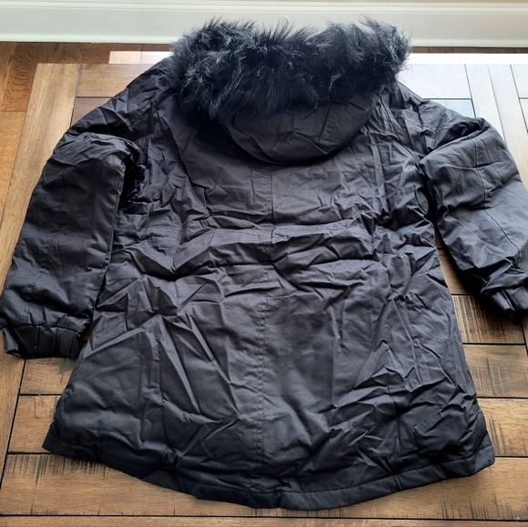 NWT Black Fur Lined Coat - Picture 3 of 6